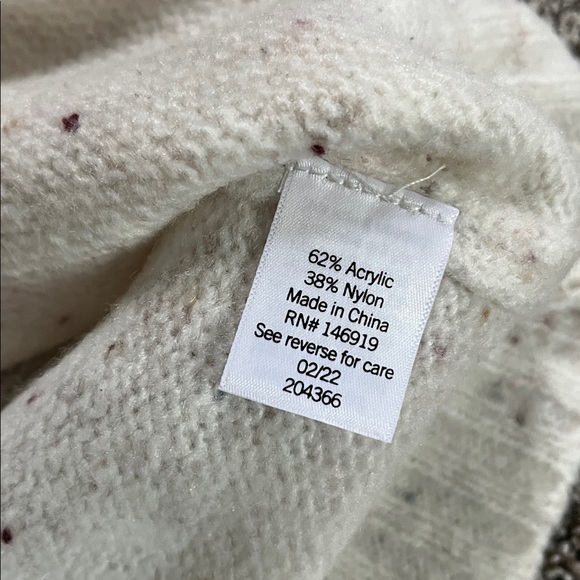 Croft & Barrow Sweater Cozy Sweater - Picture 6 of 7